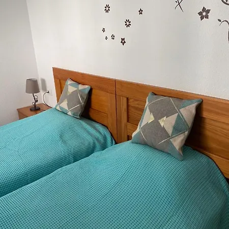 Brisas Del Mar Apartment *